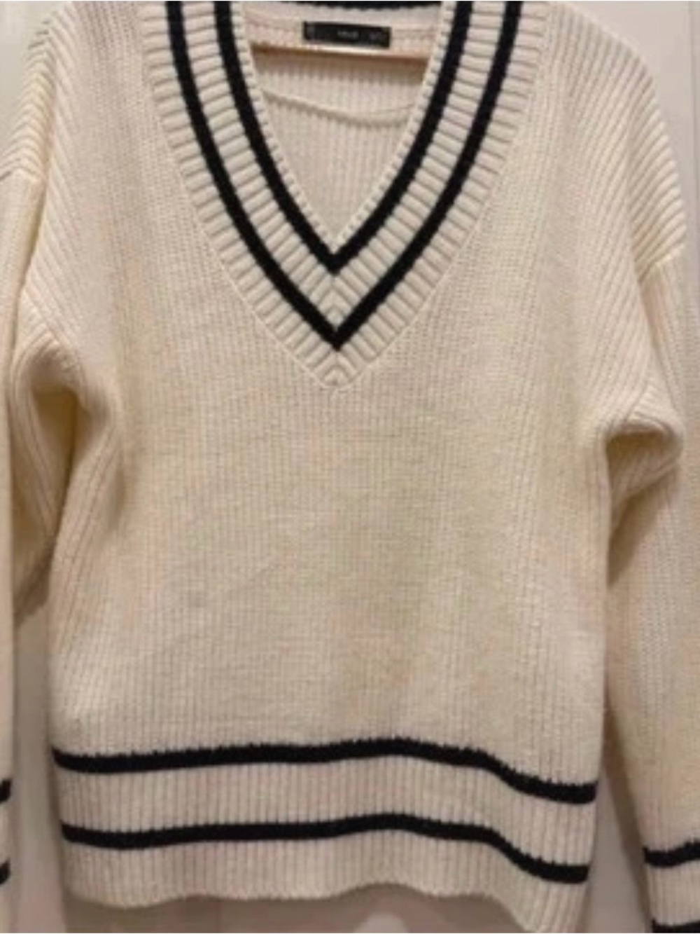 Mango- Classic V-Neck Contrast-Trim Sweater - Cream - Picture 3 of 5